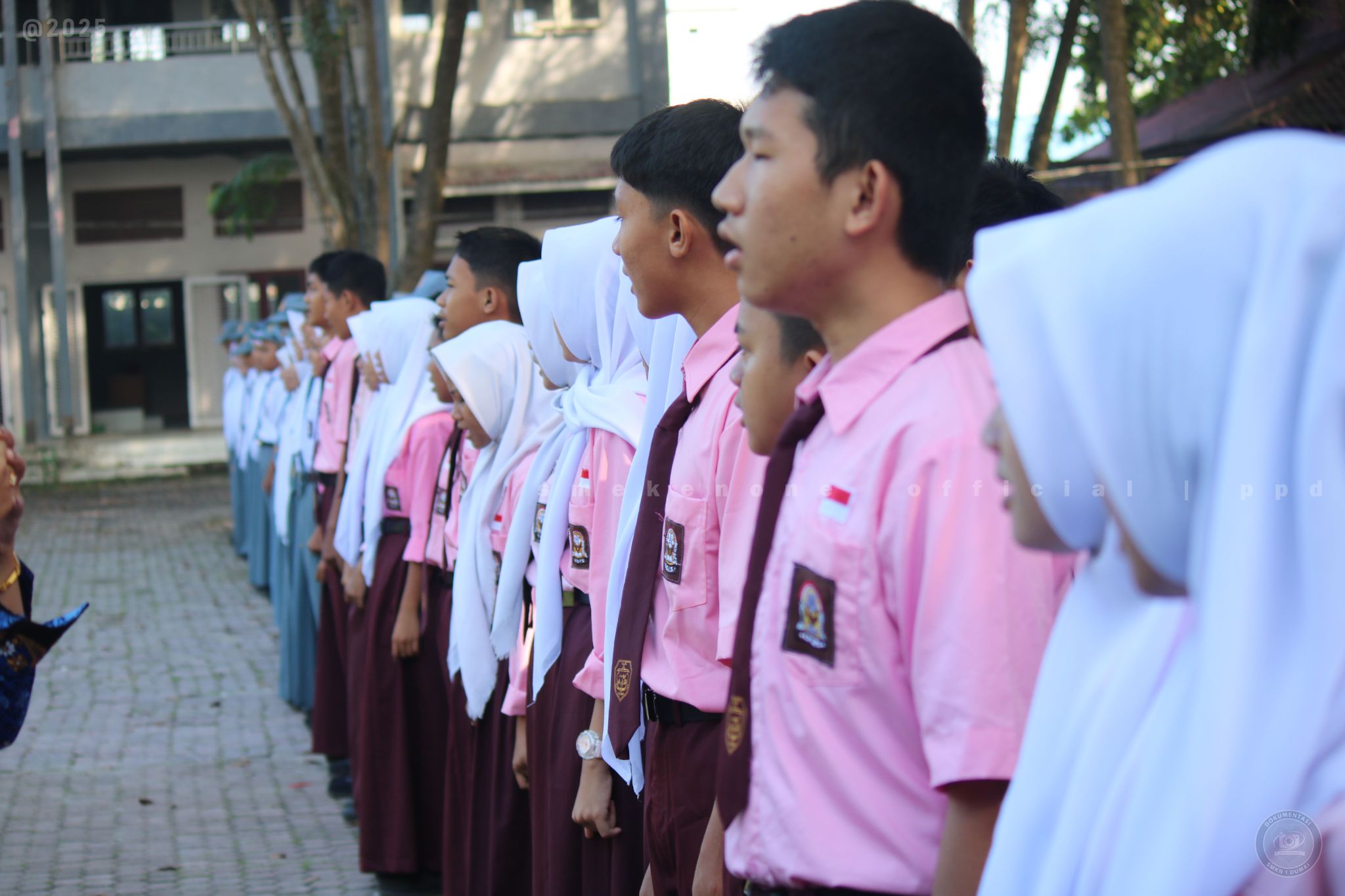Pengeibaran bendera 19